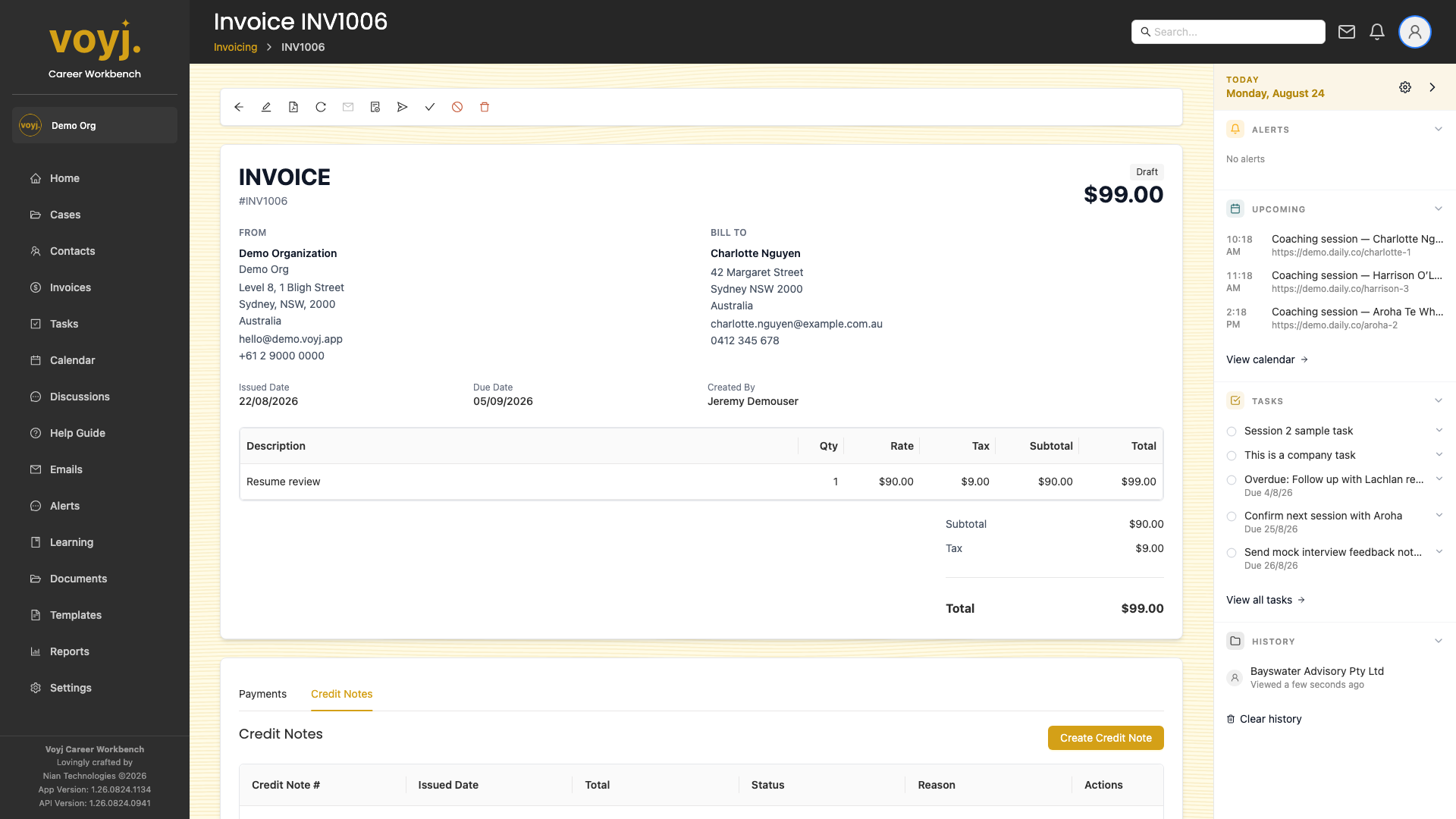Invoice Credit Notes tab listing credit notes against the invoice.